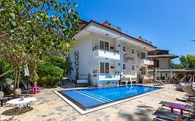 Ay Hotel Göcek
